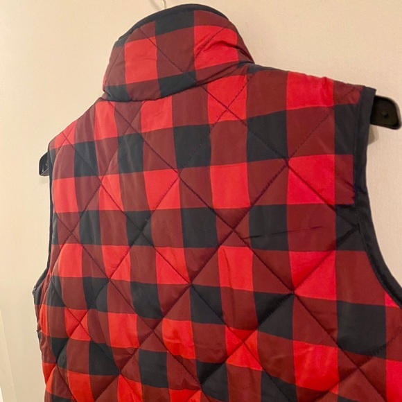 NWT US Polo red & navy buffalo check vest XL - Picture 6 of 8